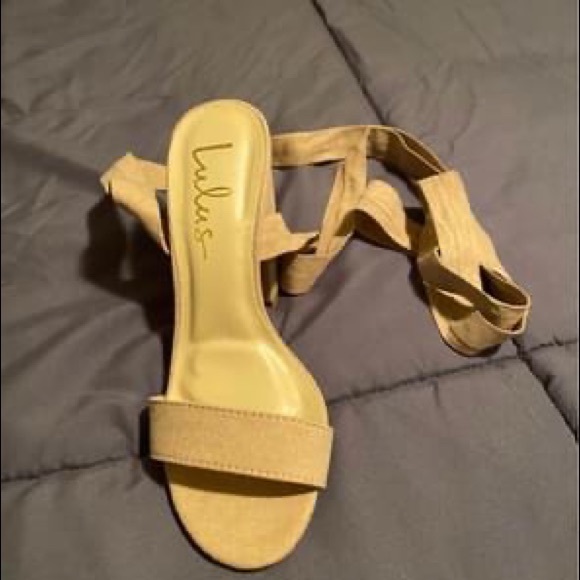 Lulus Shoes - Lulus Tan Heels
